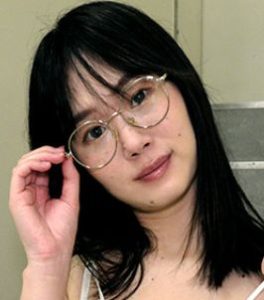 三日月春歌 (みかづきはるか / Mikazuki Haruka)